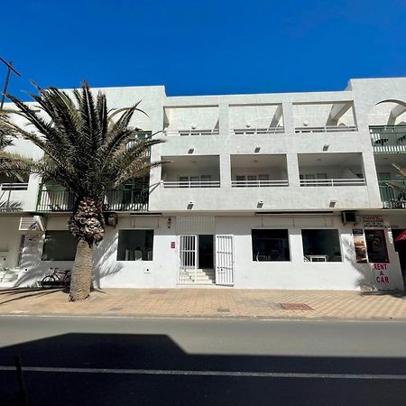 Corralejo Coliving By Amazzzing Travel Hostel Eksteriør bilde