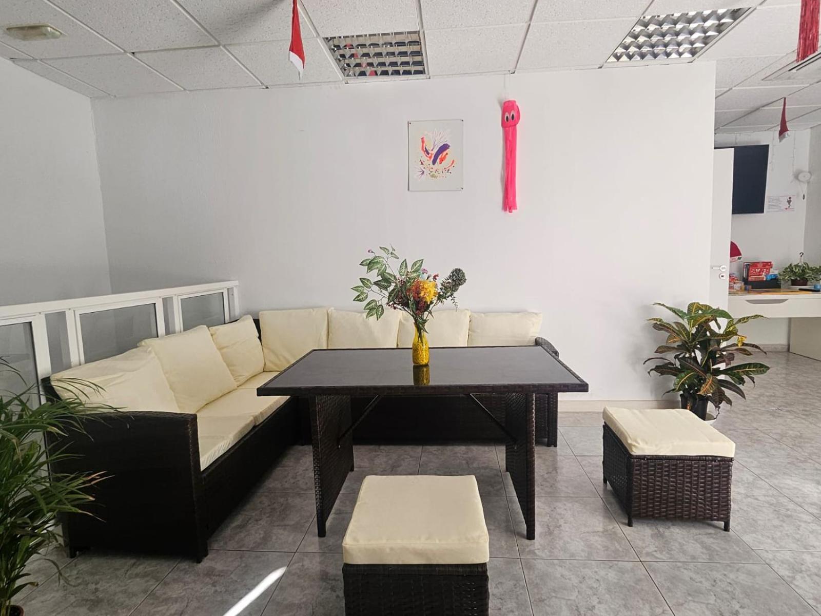 Corralejo Coliving By Amazzzing Travel Hostel Eksteriør bilde